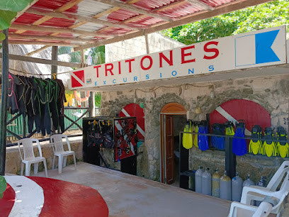 Tritones De Mahahual, Dive Center