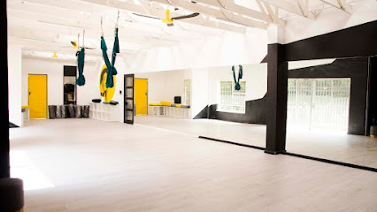 Flow Rebels YOGA-SWIM-DANCE-MERMAID