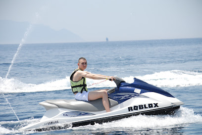 Kiwi Watersports & Dive Center