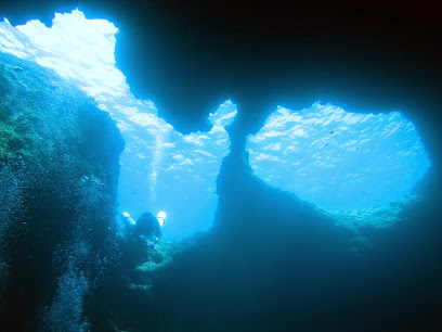 Open sea diving center