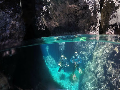 Navy's Waterworld Dive Center
