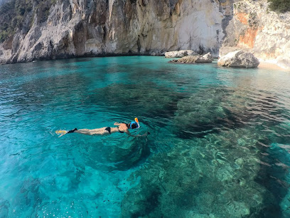 Snorkeling a Cala Gonone