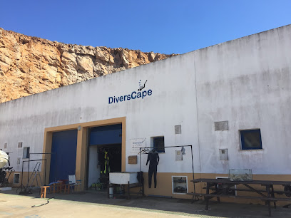 Divers Cape