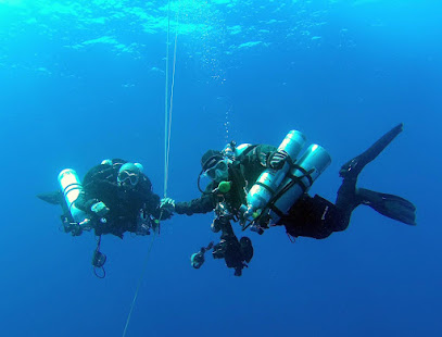 Calero diving