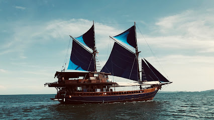 Moana Cruising Liveaboard
