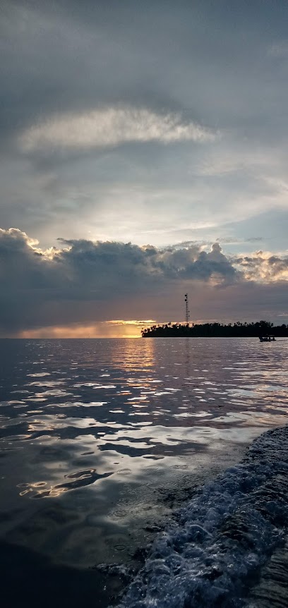 Pulau banyak barat