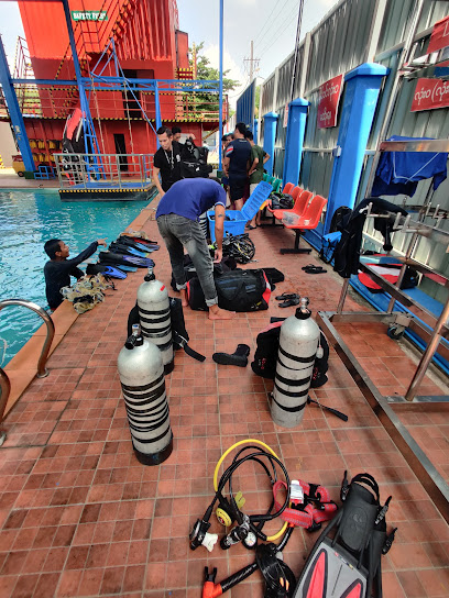 Myanmar Dive Center HQ PADI S25655