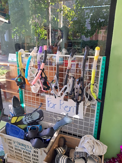 Mae Haad Snorkel Rental