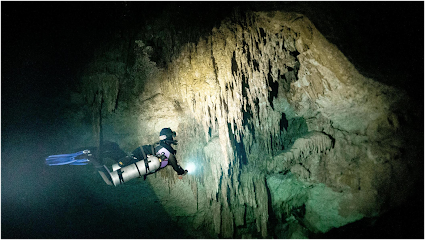 Jaguar Divers