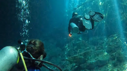 Rigo The Cenote Guide - Cenote Diving