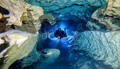 Cave Dive Florida