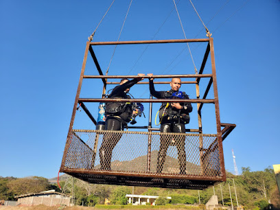 Ilopango Divers