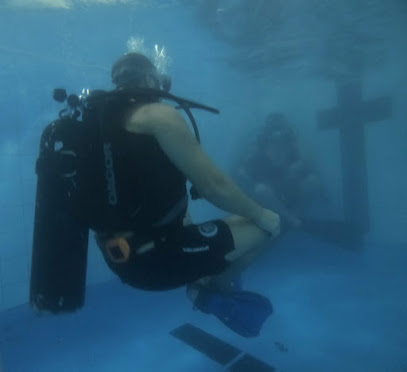 Poseidon escuela de buceo