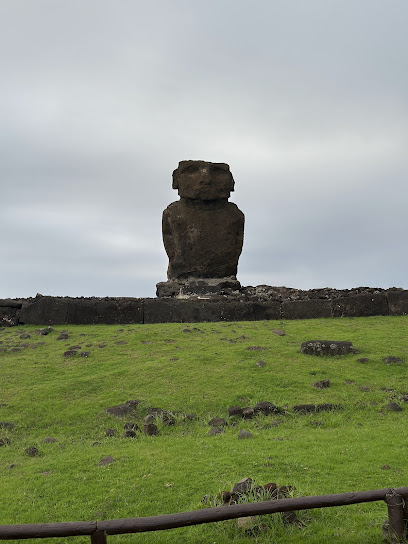 Anakena Dive Center