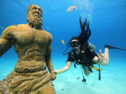 Centro de Buceo J&R tours - Buceo Poseidón.