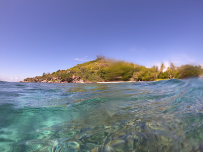 Grande Soeur snorkeling