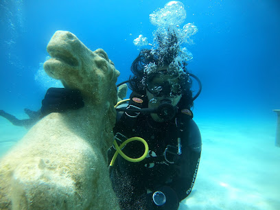 Undersea World Scuba Diving Centre